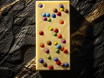 Weisse Schoggi mit Smarties